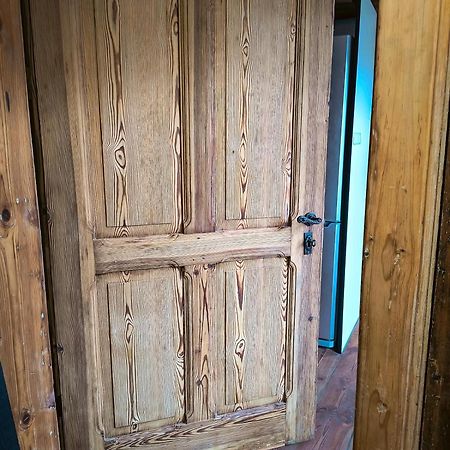 Stare Dechy Apartman Wschowa Kültér fotó